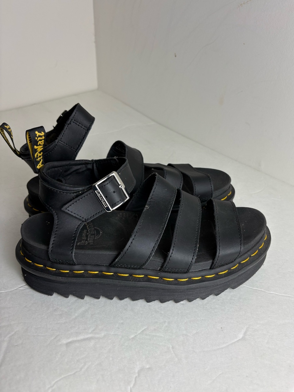 Dr. Martens Blaire Sandal